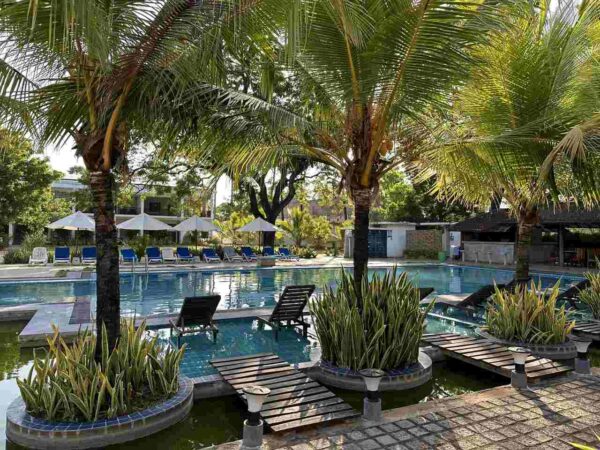 Heerlijk zwembad in Sri Lanka