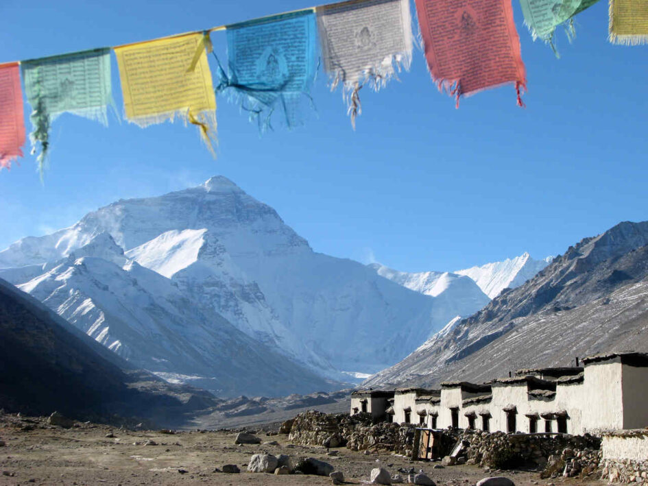 Uitzicht op de Mount Everest vanaf het basiskamp